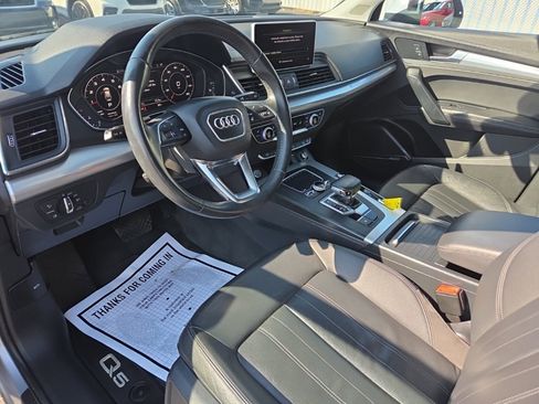 Used 2019 Audi Q5 2.0T Premium Plus w/ Premium Plus Package image 11