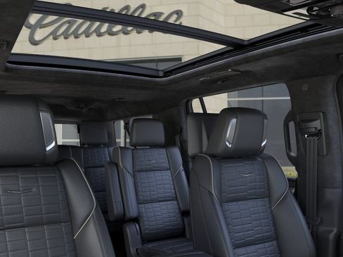 New 2026 Cadillac Escalade ESV V AWD/4WD image 24