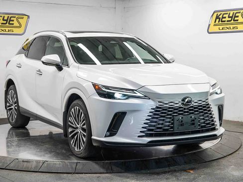 Used 2023 Lexus RX 350 Premium Plus w/ Cold Area Package FWD image 5