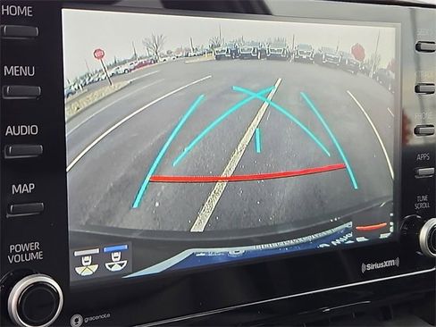 Certified 2022 Toyota Corolla Cross XLE image 18