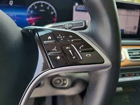 Certified 2024 Mercedes-Benz GLE 350 4MATIC image 21