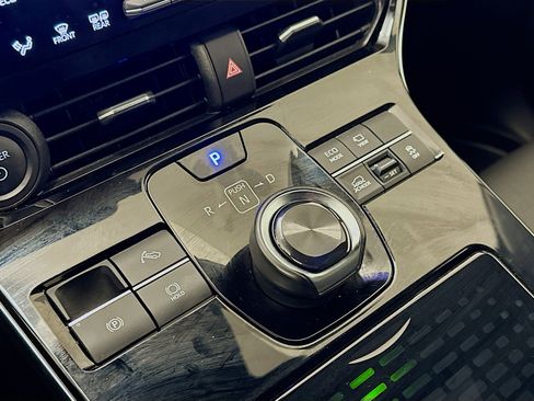 Used 2023 Toyota bZ4X Limited w/ Weather Package AWD/4WD image 25