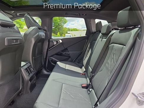 New 2026 BMW X3 xDrive30i w/ Premium Package AWD/4WD image 6