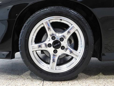 Used 1997 Pontiac Firebird Trans Am RWD image 28