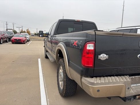 Used 2011 Ford F350 King Ranch image 6