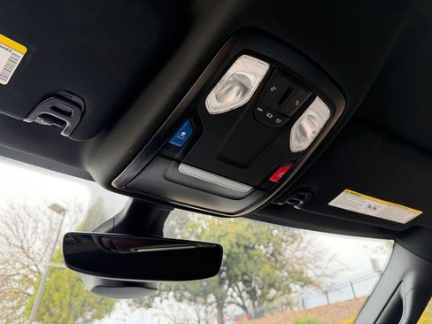 Used 2024 RAM 2500 Big Horn w/ Bed Utility Group image 27