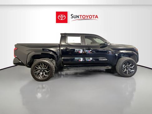 Used 2024 Toyota Tacoma SR5 AWD/4WD image 2