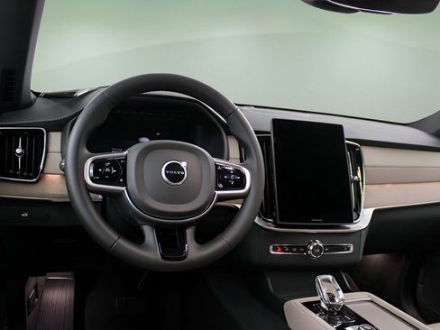New 2026 Volvo XC90 B6 Ultra image 20