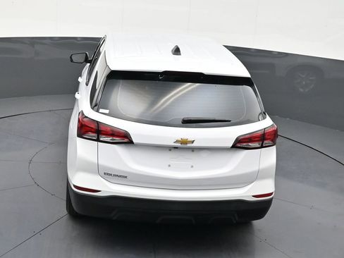Used 2023 Chevrolet Equinox LS image 16