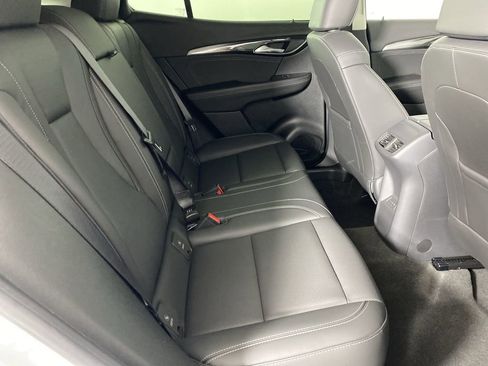 Certified 2025 Buick Envision Preferred image 28