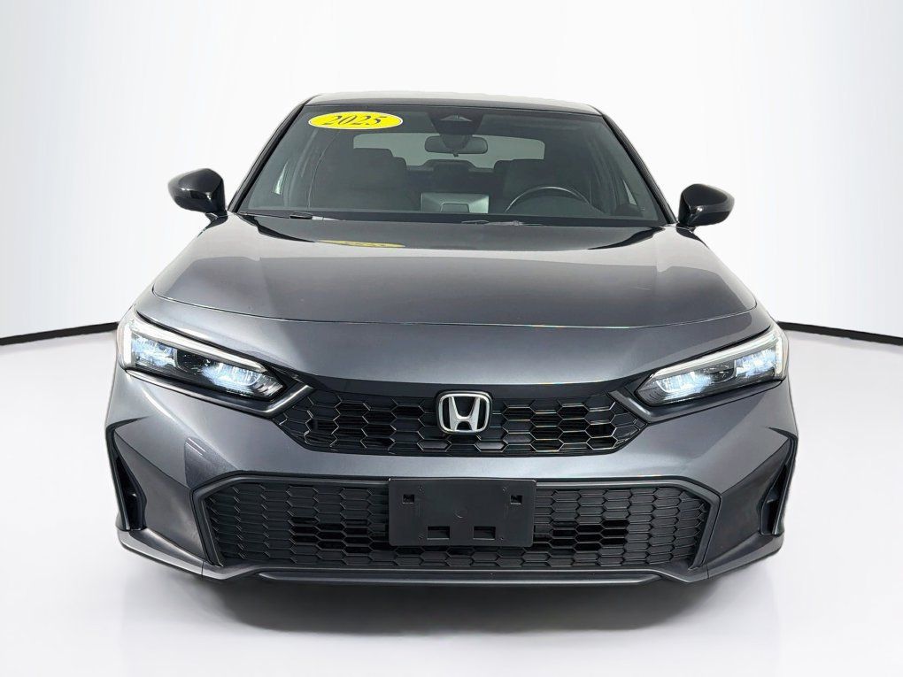 Used 2025 Honda Civic Sport image 2