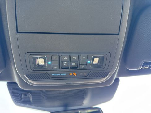 Certified 2020 Ford Explorer ST w/ Premium Technology Package image 35