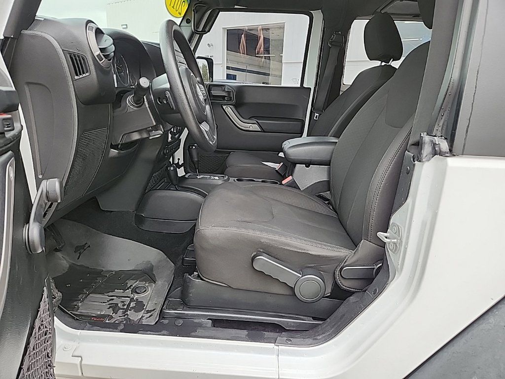 Used 2017 Jeep Wrangler Sport AWD/4WD image 25
