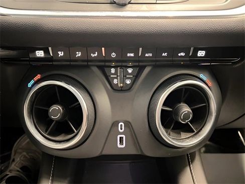 Certified 2023 Chevrolet Blazer LT w/ Driver Confidence Package image 22