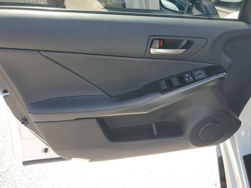 Used 2024 Lexus IS 350 F Sport RWD image 11
