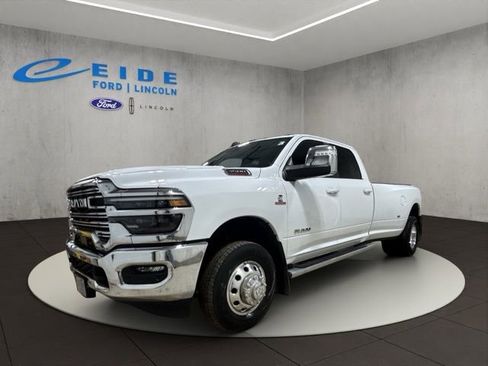 Used 2025 RAM 3500 Laramie w/ Max Tow Package AWD/4WD image 5