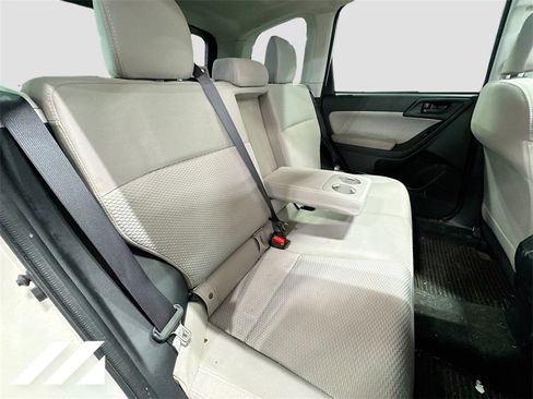 Used 2018 Subaru Forester 2.5i Premium image 27