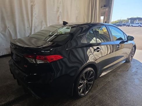 Used 2024 Toyota Corolla SE image 4