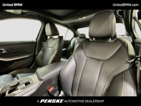 Used 2025 BMW 330i Sedan RWD image 5