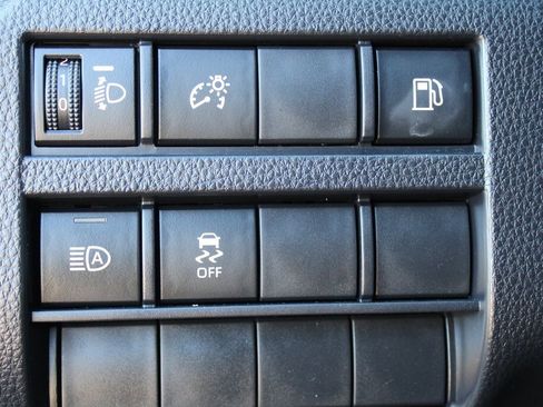 Used 2025 Toyota 4Runner SR5 image 11