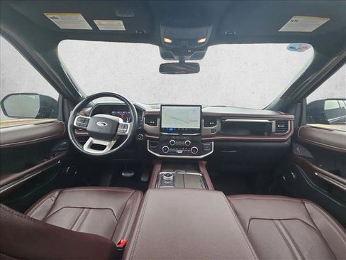 Used 2024 Ford Expedition Max Limited RWD image 19