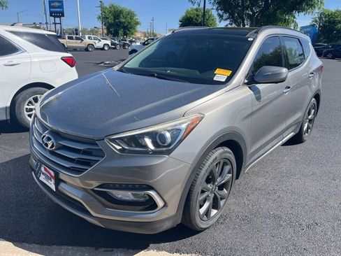 Used 2018 Hyundai Santa Fe Sport w/ Cargo Package FWD image 1