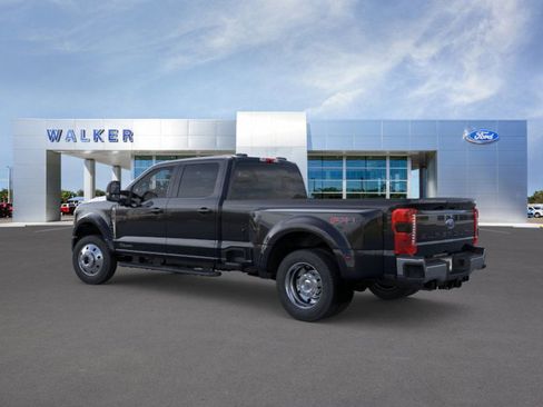 New 2026 Ford F450 XLT w/ XLT Premium Package AWD/4WD image 4