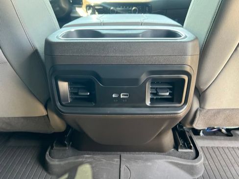 Used 2025 Chevrolet Silverado 1500 LT Trail Boss w/ Convenience Package II AWD/4WD image 27