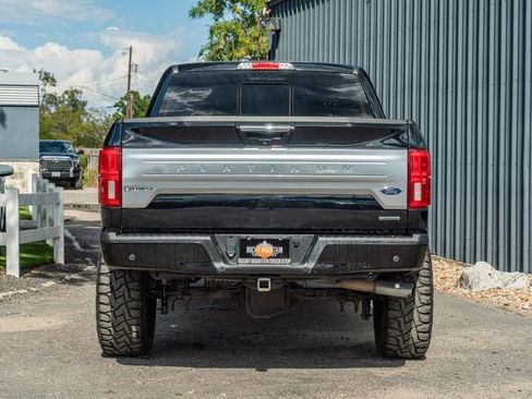 Used 2018 Ford F150 Platinum w/ Equipment Group 701A Luxury image 5