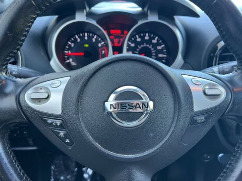 Used 2015 Nissan Juke SV w/ Technology Package image 30