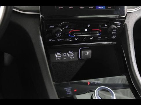 Used 2021 Jeep Grand Cherokee L Limited AWD/4WD image 16