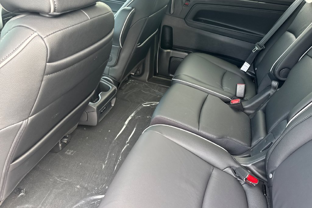 New 2026 Honda Odyssey Touring image 12
