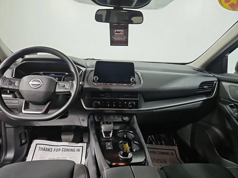 Certified 2025 Nissan Rogue S AWD/4WD image 14