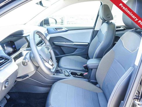 Used 2023 Volkswagen Taos SE w/ Panoramic Sunroof Package AWD/4WD image 14