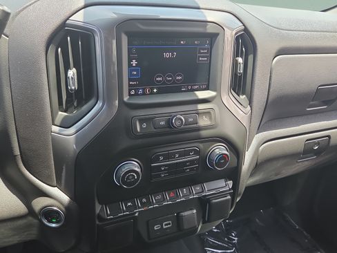 Used 2025 Chevrolet Silverado 1500 Custom w/ Turbomax Blackout Package RWD image 25