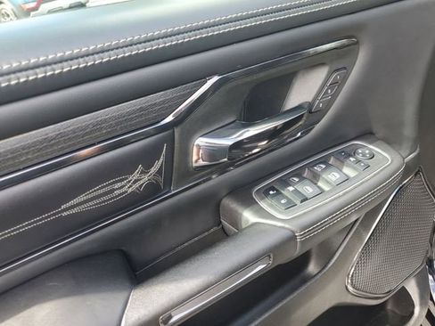 Used 2023 RAM 1500 Limited AWD/4WD image 14