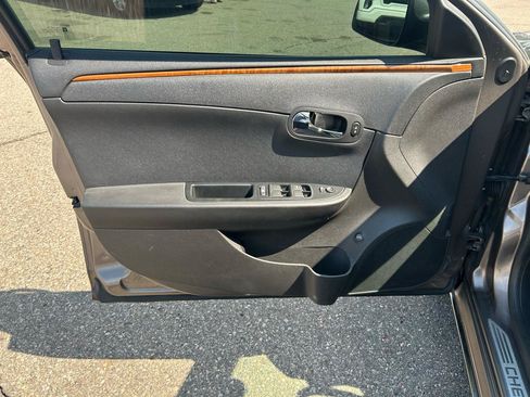 Used 2012 Chevrolet Malibu LT w/ Sunroof Package FWD image 14
