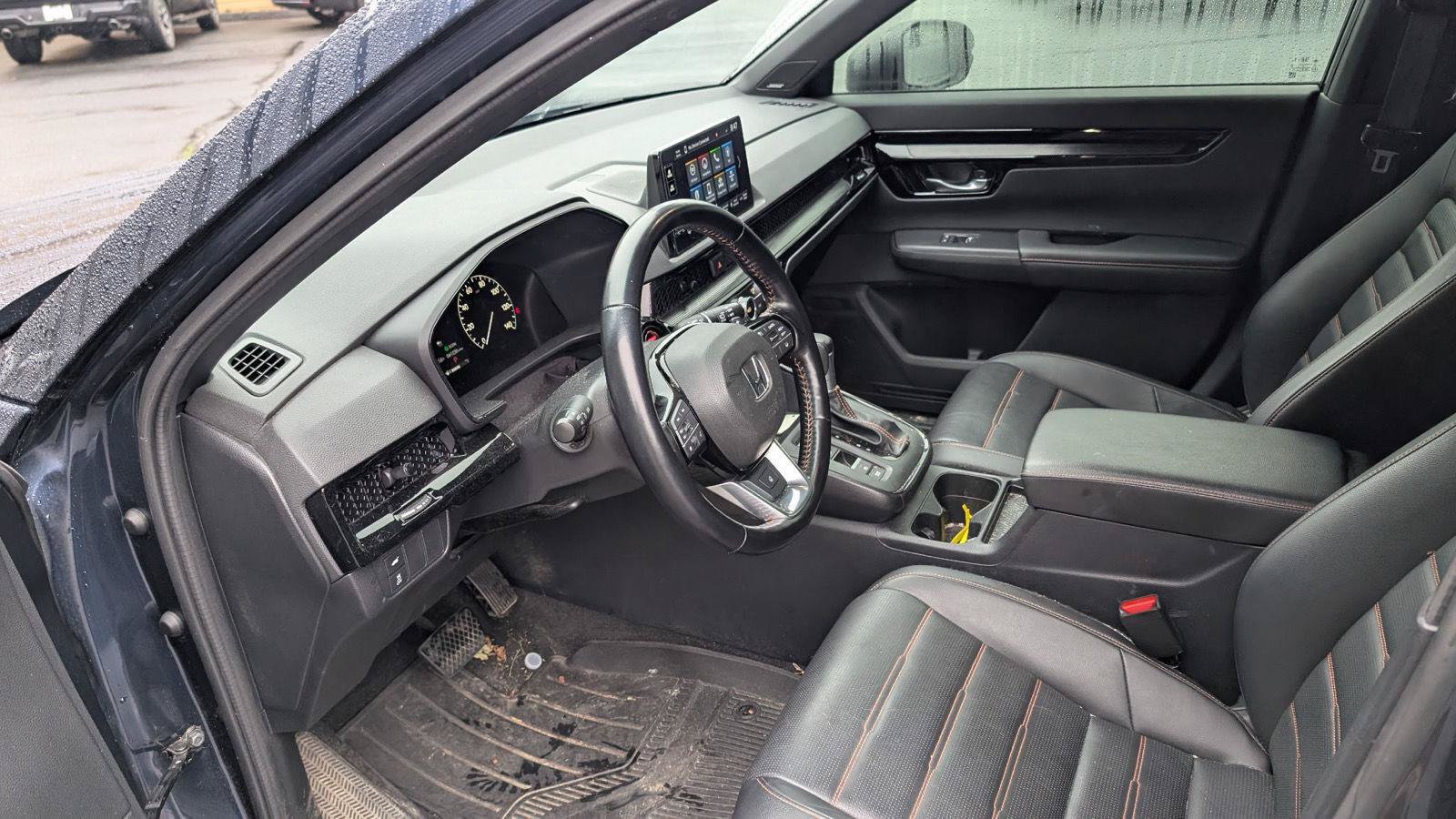 Used 2025 Honda CR-V Sport Touring image 42
