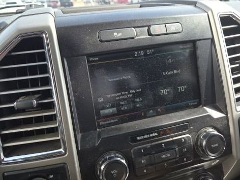 Used 2015 Ford F150 Lariat image 13