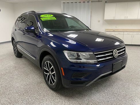 Used 2021 Volkswagen Tiguan S image 3