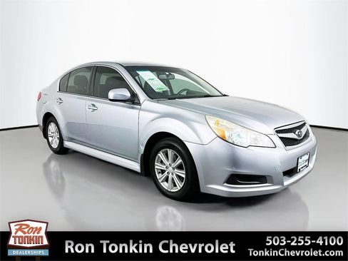 Used 2012 Subaru Legacy 2.5i Premium AWD/4WD image 1