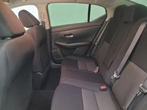 Used 2021 Nissan Sentra SV FWD image 18