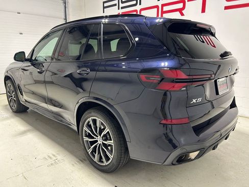 Used 2024 BMW X5 xDrive40i w/ M Sport Package AWD/4WD image 4