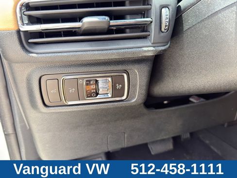 Used 2023 Lincoln Corsair Reserve w/ Equipment Group 201A AWD/4WD image 26