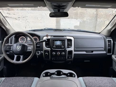 Used 2017 RAM 2500 SLT AWD/4WD image 24