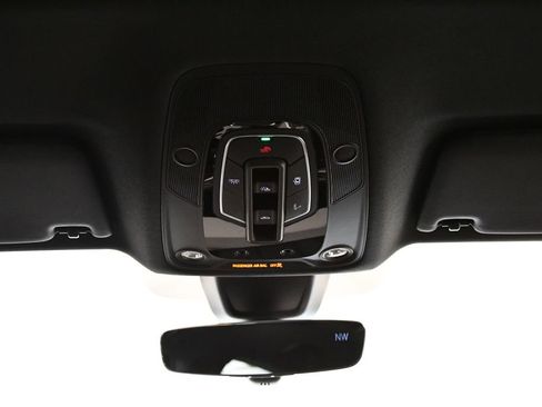 Certified 2025 Audi Q5 2.0T Premium image 18