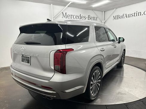Used 2025 Hyundai Palisade Calligraphy FWD image 7