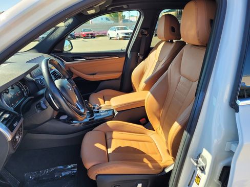 Used 2019 BMW X3 xDrive30i w/ Premium Package image 10