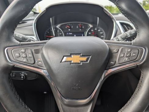 Used 2024 Chevrolet Equinox LT FWD image 21