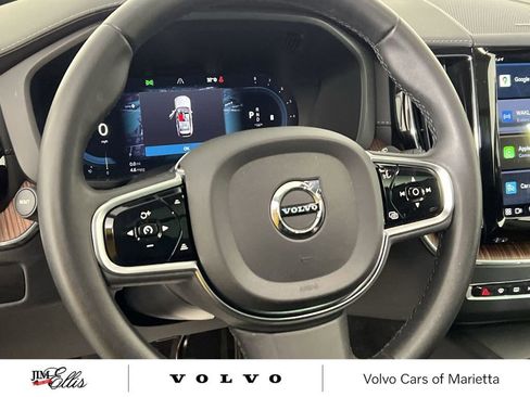 Certified 2023 Volvo XC60 B5 Ultimate image 14